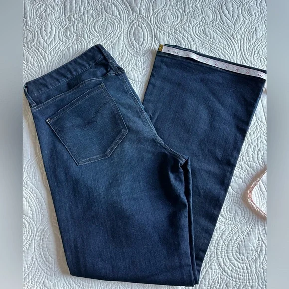 GAP 1969 original fit jeans. Size 14. - Picture 15 of 15
